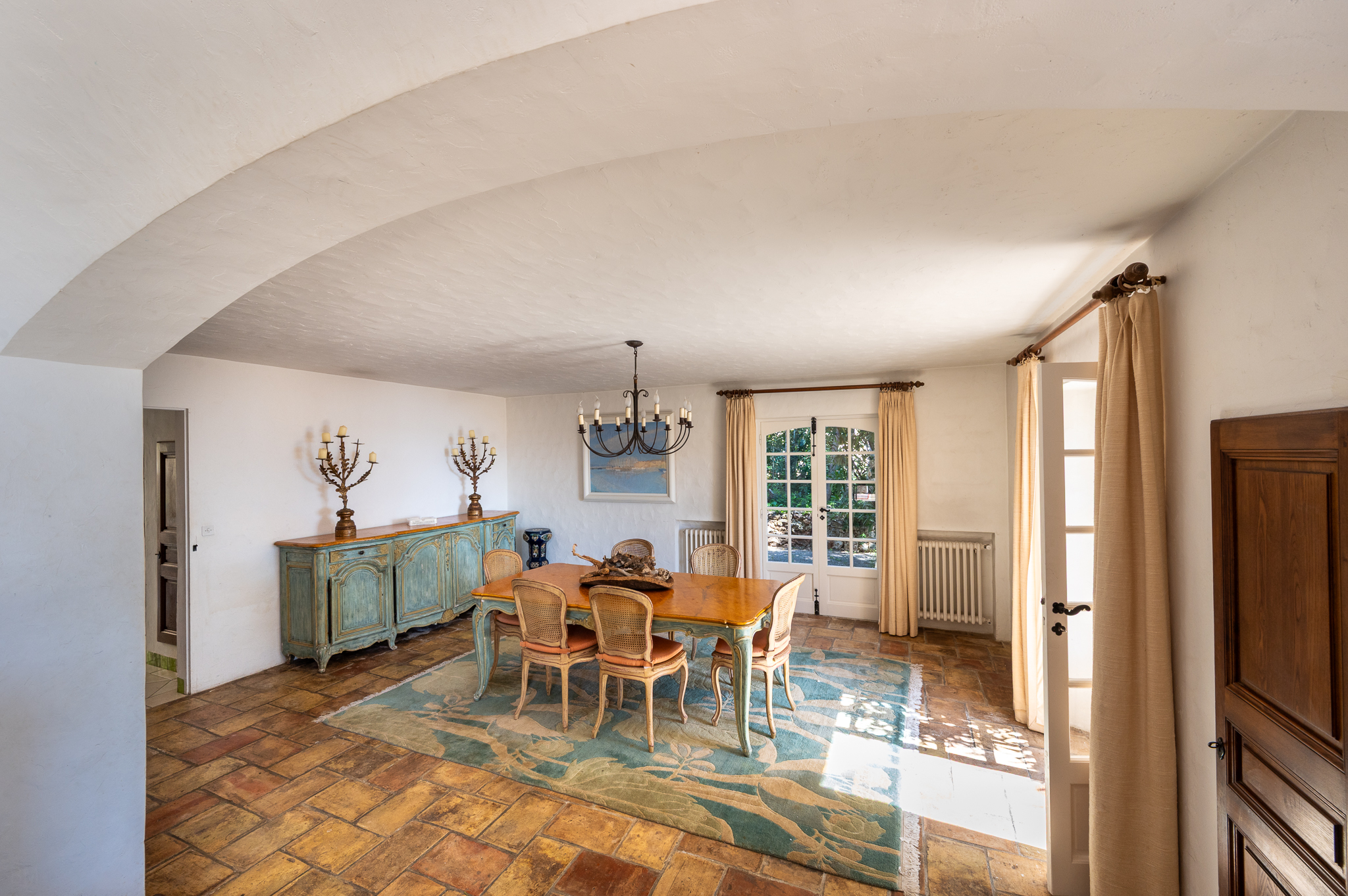 La Mourila — salon, détail